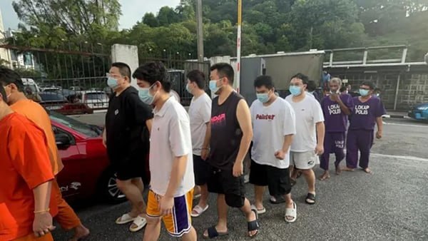 马来西亚一经营诈骗中心被端  8中国男不认罪